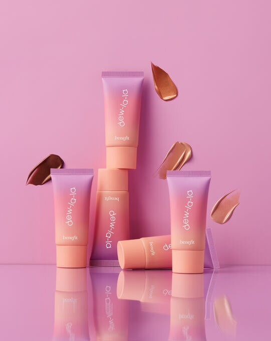 DEW LA LA ILUMINADOR L�QUIDO FAIR PINK